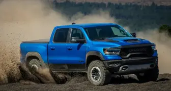 沒V8就沒戲 4成皮卡買家非V8不買！《Ram》重回V8引擎懷抱