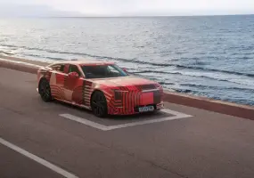《Jaguar》純電GT跑車Type 01現身摩納哥賽道 三馬達破千匹 預計九月發表