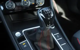 手排真的走向終點？Volkswagen 宣布 GLI 停供三踏板，品牌全面告別手排時代