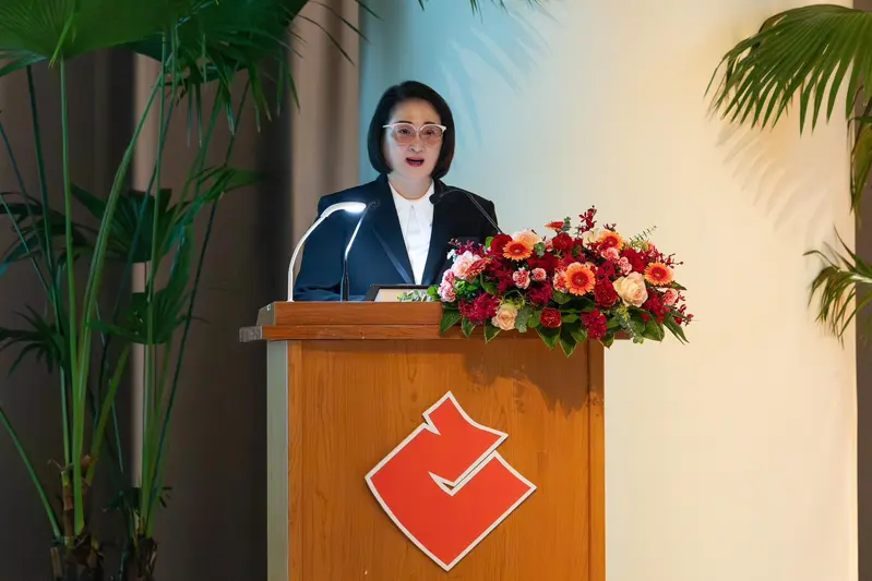 .由董事長嚴陳莉蓮指出,本公司持續推動新車型量產,並成功取得三菱紐澳市場電動車出口訂單,讓裕隆跨足國際市場;同時,也運用長期累積的製造能力與技術基礎,拓展能源事業布局,逐步從電池製造延伸至儲能應用與工程服務,為公司建立新的成長動能。