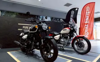全台首曝「極光紅」巡航新作！Royal Enfield Meteor 350 新色首次公開6/1(一) ~ 6/14(日) 品牌展示會限時進駐林口三井OUTLET