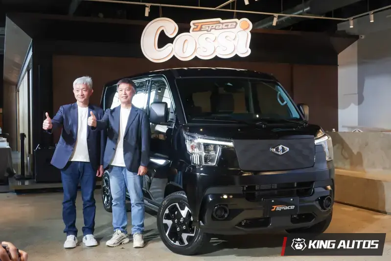 匯豐汽車蔡奇峯總經理(左)及中華汽車曾鑫城總經理