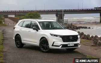 《 Honda CR-V e：HEV Prestige》試駕報導｜別變看似沒變的外觀騙了 踩下油門那刻起就愛上她！