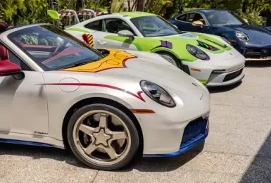 保時捷攜手皮克斯打造《玩具總動員》911 特仕車，三大人氣角色化身夢幻跑車