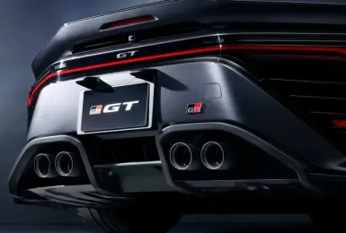 Toyota 不急著全面電動化，章男仍看好燃油引擎未來