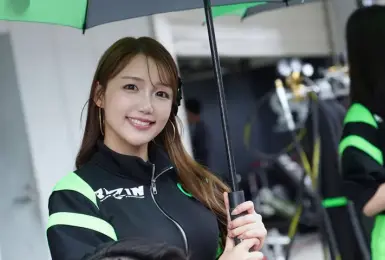【國王車訊】車模美女收集 DELiGHTWORKS RACING 武井さら