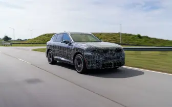 量產倒數！大改款《BMW X5》5種動力搶先看 首次提供23吋鋁圈