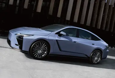 日本 Lexus ES 配備超有誠意！從豪華套件到物理防盜通通能選