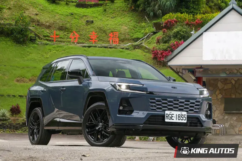 本次試駕車款為搭載六代Phev動力系統的六代Toyota RAV4 PHEV,建議售價149萬元。