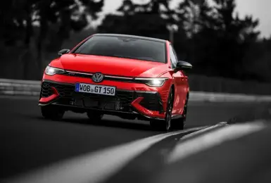 325匹最強量產鋼砲全台現蹤！《Volkswagen Golf GTI》50週年特仕版 環台接力試駕限定招募
