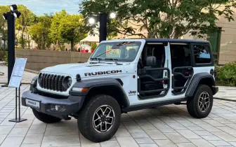 0關稅等到不耐煩？！經銷商推《Jeep Wrangler》交車大禮包 一個月就能交車 