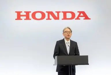 《Honda》70年來首次虧損！投資人提議罷免社長 社長三部敏宏股東會致歉