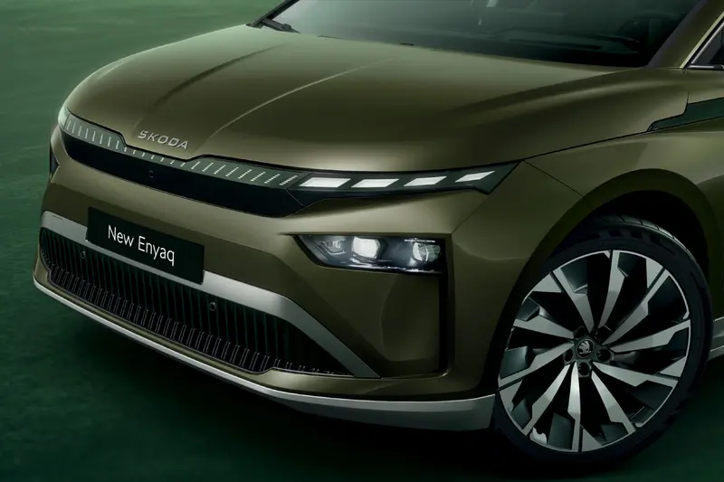 Enyaq 小改款後換上 Tech-Deck Face 車頭造型