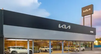 擴建大成功！《Kia》嘉義3S展示服務中心啟用 占地650坪 展示8輛新車