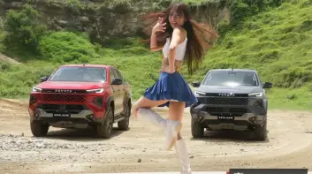 大改款《Toyota Hilux》降價上市！強化越野能力&升級LV.2與雙12.3吋螢幕 取消通風椅