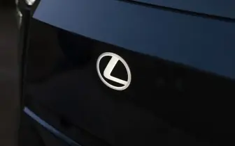 靈活平台兼顧高獲利！《Lexus》技術長點名《Porsche》與《Honda》 開發純電專屬平台是虧損主因
