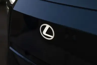 靈活平台兼顧高獲利！《Lexus》技術長點名《Porsche》與《Honda》 開發純電專屬平台是虧損主因