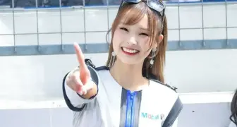 【國王車訊】車模美女收集 TeamIMPUL 小林琉唯