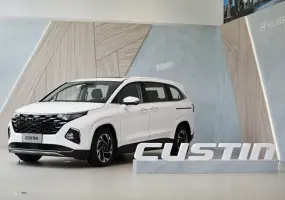 南陽《Hyundai Custin》將新增頂規車 雙車色配白內裝與木紋飾板