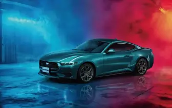 Ford Mustang 26 年式正式登場！最高降價 26 萬元，手排 V8 性能魅力再升級