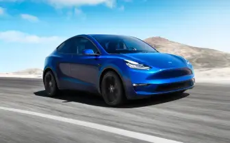Tesla Model Y 傳電池故障！原廠缺料需等待，車主維修恐耗時一個月