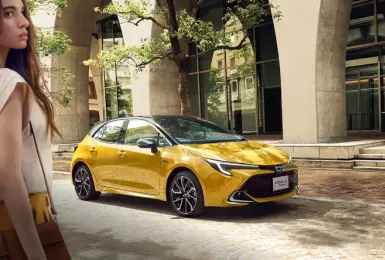 日規60週年《Totota Corolla Sport》特仕版 內外觀設計與台灣不同