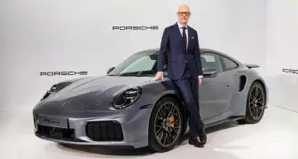 《Porsche》執行長想裁更多人 與皮耶家族意見分歧 勞資衝突一觸即發