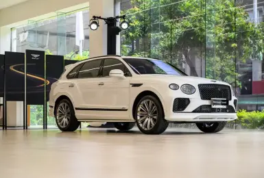 挑戰W12神話｜小改款《Bentley Bentayga Speed》改用V8引擎 新增動態系統 零百快0.6秒！