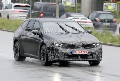 首次曝光！《BMW i3 Touring》純電旅行車 動感線條勾勒迷人翹臀