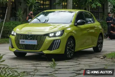 全新 Peugeot 208 百萬內！標配LV.2 同級唯一P2油電 & 電子手煞車