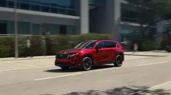 Mazda 全新 CX-5 即將預售！頂規配 15.6 吋大螢幕、全景天窗成焦點