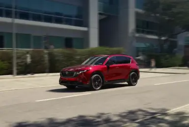 Mazda 全新 CX-5 即將預售！頂規配 15.6 吋大螢幕、全景天窗成焦點