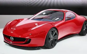 Mazda 神秘敞篷跑車專利曝光！首度研究蝴蝶門，MX-5 還是 Iconic SP 引發熱議