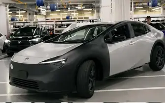 Toyota 新世代 Corolla 開發曝光！Fastback 造型、油電與純電平台同步現身