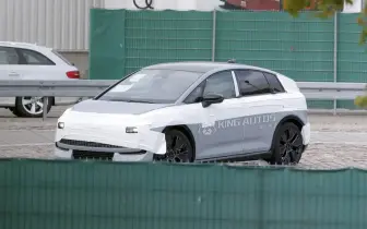 今秋發表 《Audi A2 e-tron》身披止漏膠帶 化身天竺鼠車車