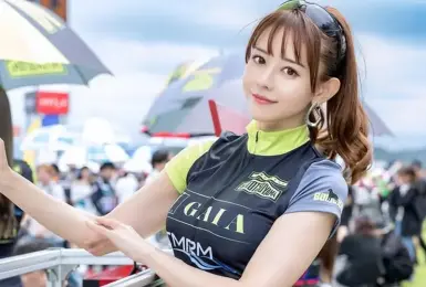 【國王車訊】車模美女收集 Hitotsuyama Racing 寺地みのり 