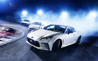 Toyota 新一代 GR86 傳全面進化！自主開發、300 匹馬力，性能再升級