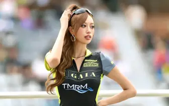 【國王車訊】車模美女收集 Hitotsuyama Racing 央川かこ
