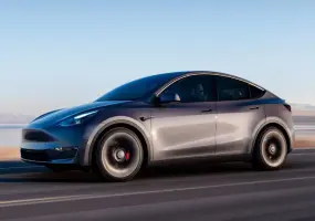 Tesla 約 120 萬輛電動車遭美國調查　前懸吊零件疑有安全疑慮