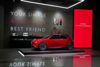 Mazda CX-3 大改款 2027 年登場！車格放大、PHEV 加入，轉子引擎再度回歸