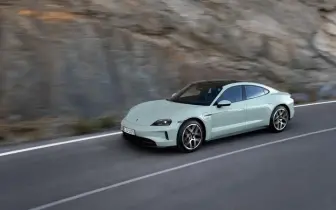 跑得快 去得更快！《Porsche Taycan》銷量暴跌 預計2030年停產絕後