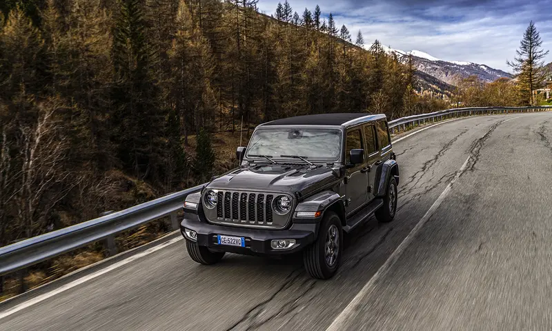 jeep wrangler 4xe sahara