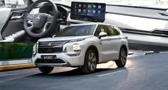 中華三菱也跟進吧？！左駕《Outlander PHEV》菲律賓上市 300匹大馬力 純電跑100公里