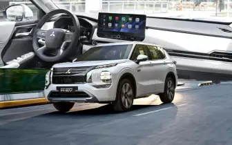 中華三菱也跟進吧？！左駕《Outlander PHEV》菲律賓上市 300匹大馬力 純電跑100公里