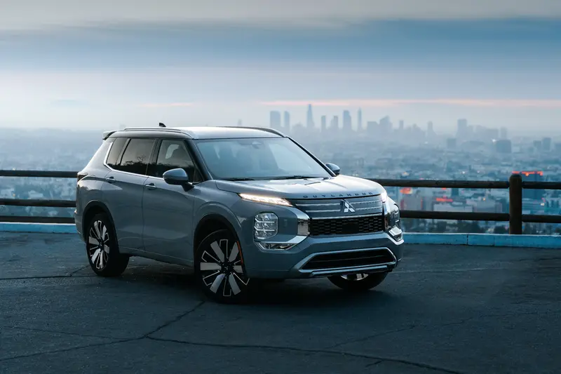 美規Mitsubishi Outlander