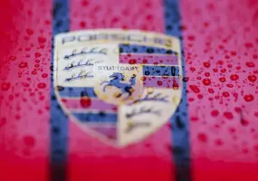 這次不賣車！《Porsche》出售IT子公司 攜手《印度塔塔集團》布局AI