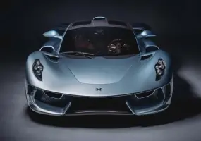 黑鳥超跑 4 小時完售！71 輛限量超跑全數被搶光，6.2L V8 手排成最大亮點