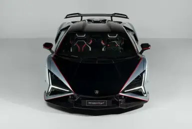 Lamborghini Revuelto SV 登場，V12 混合動力超跑再進化