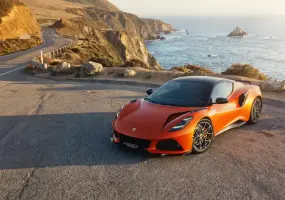 全球最速 全台最貴！《Lotus Emira 420 Sport》四缸中置後驅跑車 零百3.9秒 758萬元起