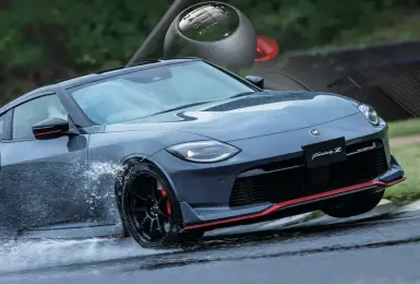 台灣明年Q2上市｜日規小改款《Nissan Fairlady Z》外型致敬初代 新增手排NISMO 採用GT-R同款煞車系統